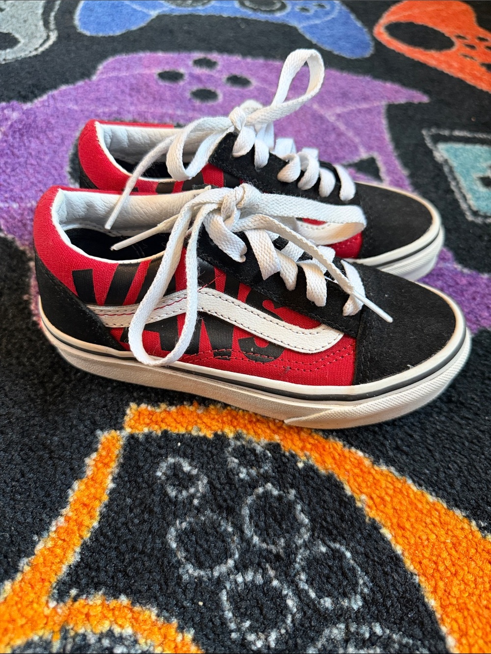 Vans Kids Old Skool Sneakers - Black, Red, White